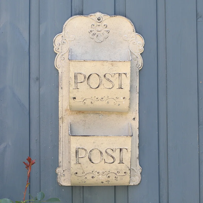 Retro Farmhouse Wall Mounted Storage Box White Metal It Can Used As Plant Planter Outdoor Garden Decorations