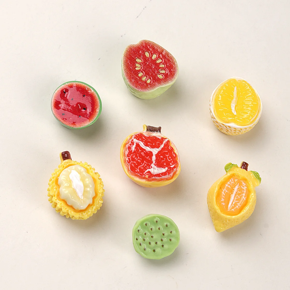 100pcs Kawaii Cartoon Mini Fruit Watermelon Durian Resin DIY Phone Case Hairpin Keychain Earring Scrapbook Dollhouse Accessories