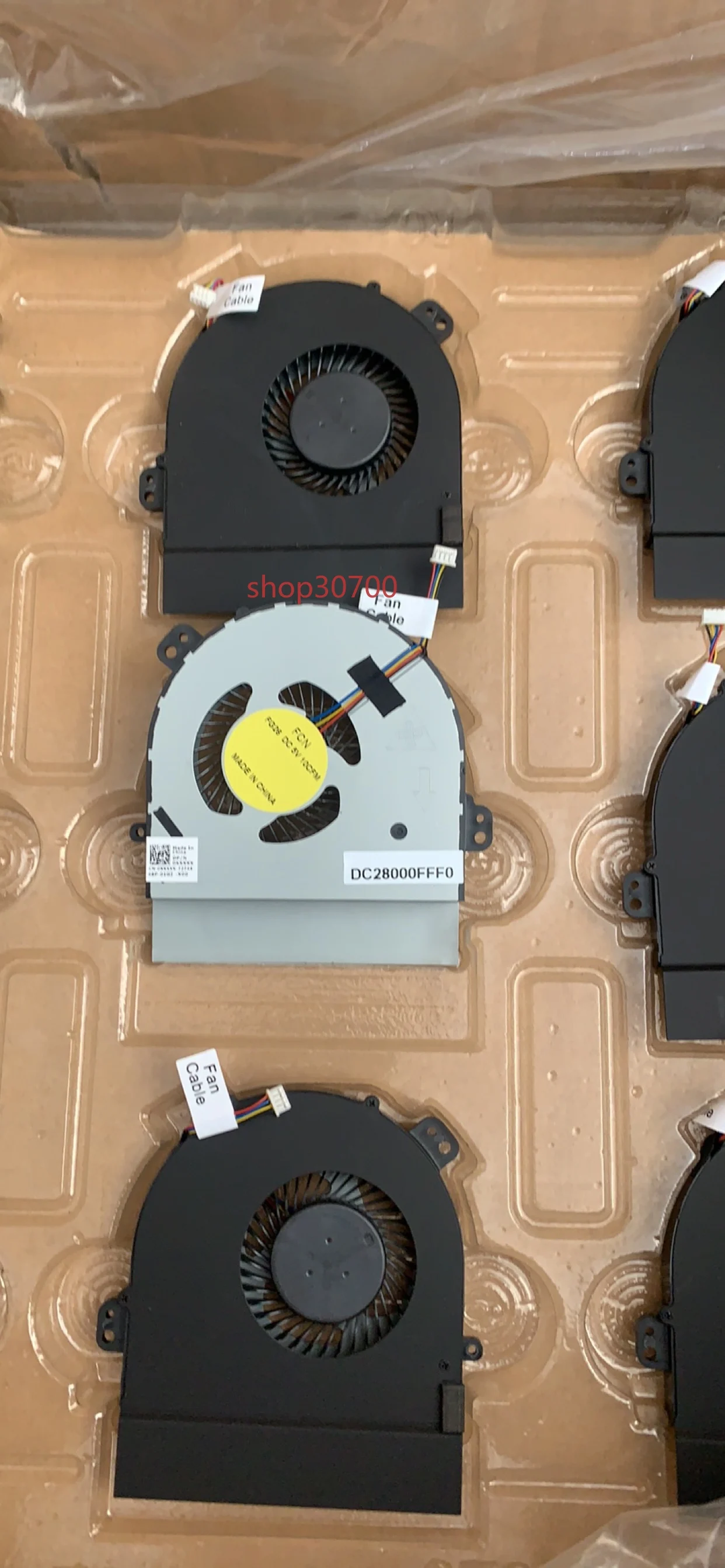 For brand new, Dell Alien 17R2 17R3CPU fan, graphics card fan MYX41 7740Y