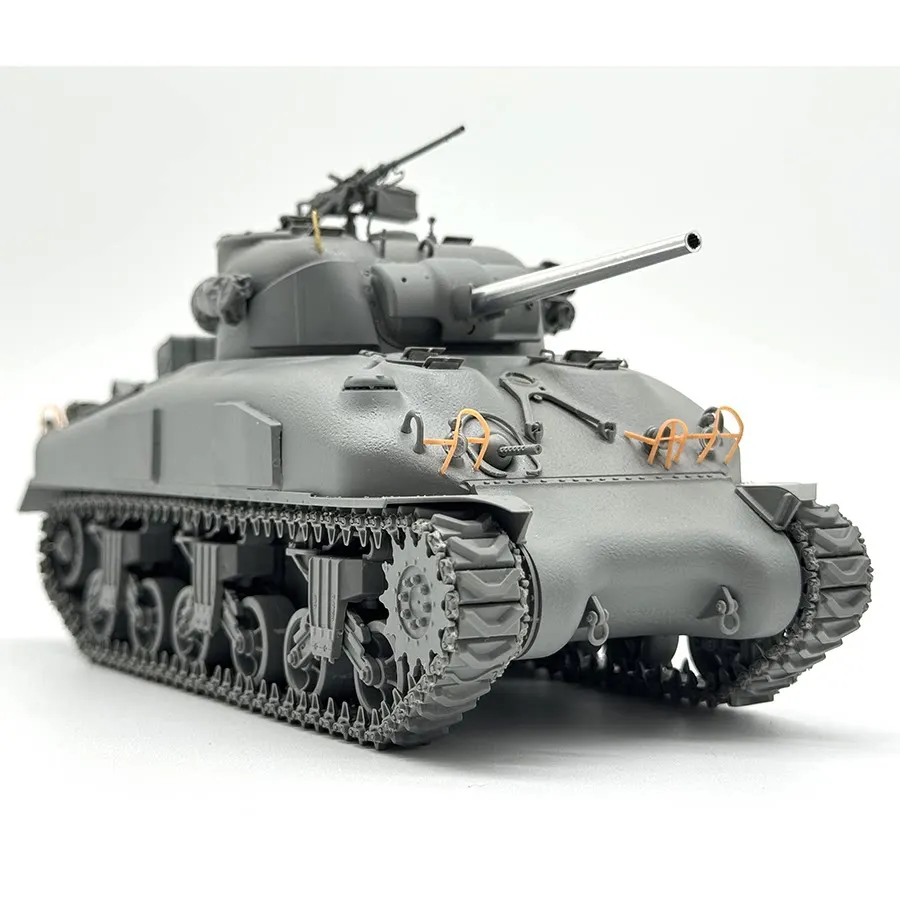Border Model BT-056 1/35 M4A1 Sherman Tank Late Type with Workable Suspension & Tracks and Stowage (Assembly Model Kit)