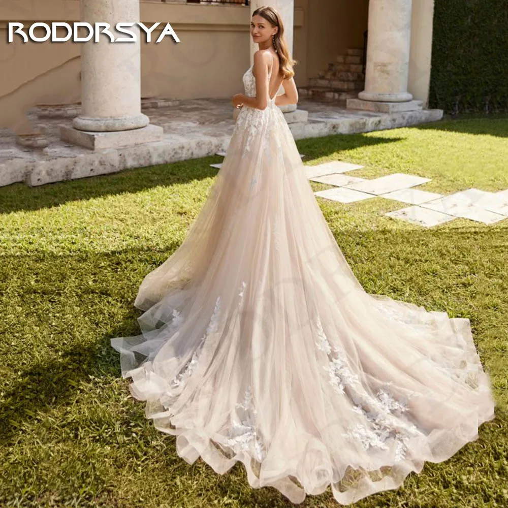 RODDRSYA Praia Vestidos De Casamento Para A Noiva Boho Backless Lace V Neck Vestido De Noiva Spaghetti Straps Applique Tulle vestido de novia Vestidos de noiva de praia para noivas Boho  Vestido de noiva com decote em