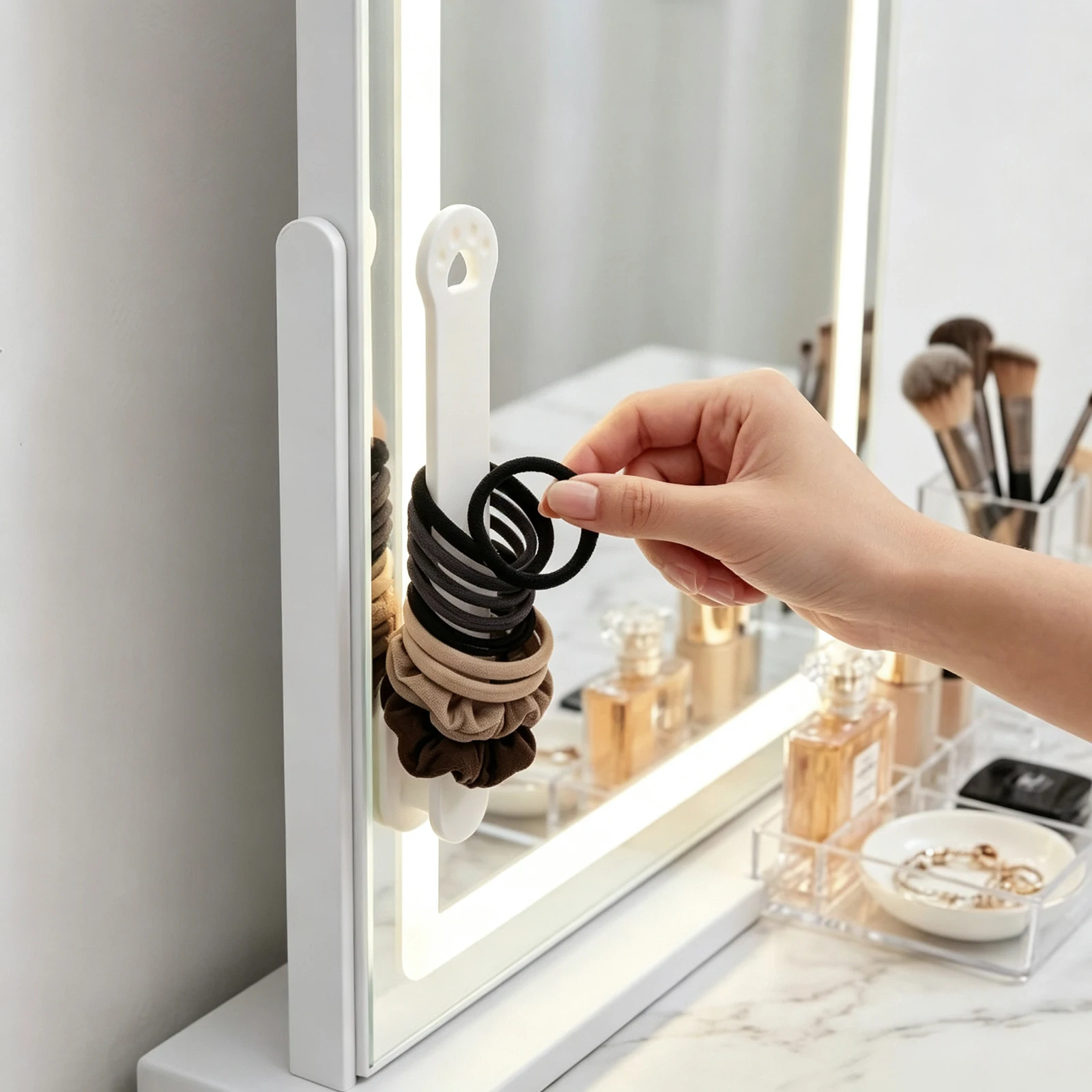 Wall Mount Hair Tie Headband Organizer Scrunchie Holder Hair Accessory Display Storage Rack Multi-purpose Jewelry Bracelet Stand