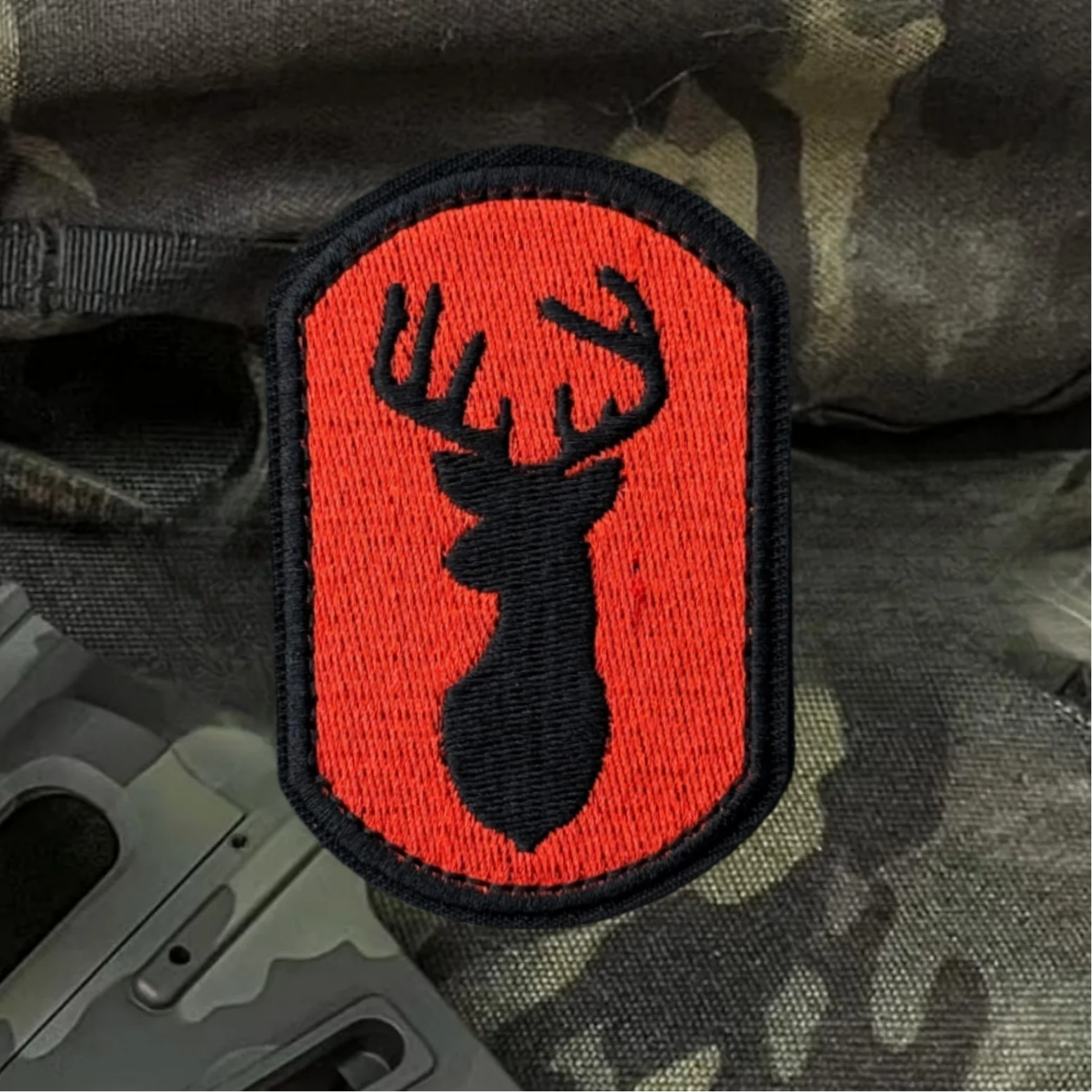 Parche bordado táctico pistola naranja – Deer Hunter militar mochila - imagen 2