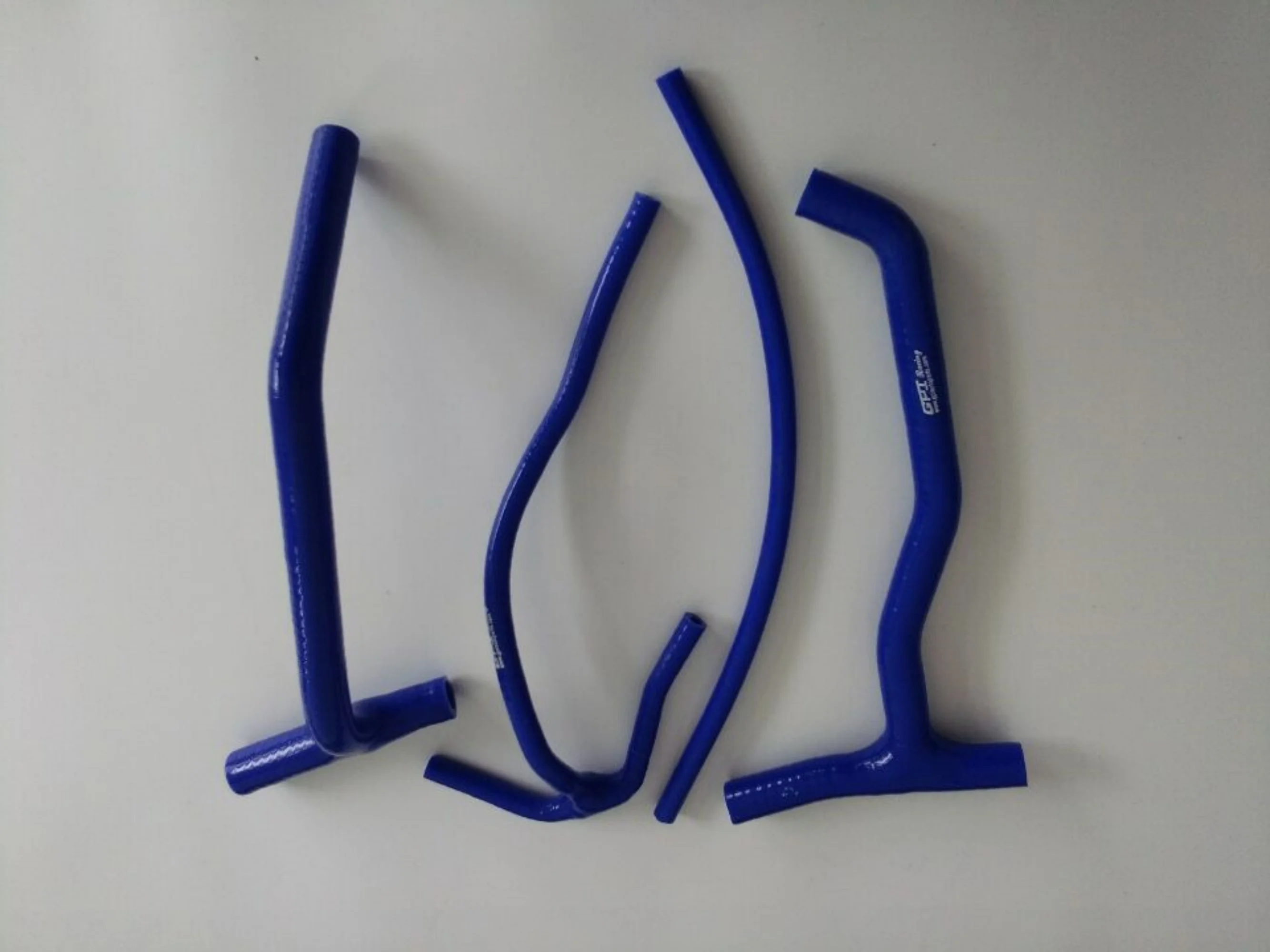 For Husqvarna TE410 TE570 TC570 SM570 TE610 TC610 SM610 1992-2008 TE TC SM 410 570 610 Silicone Radiator Hose Pipe Tube Kit