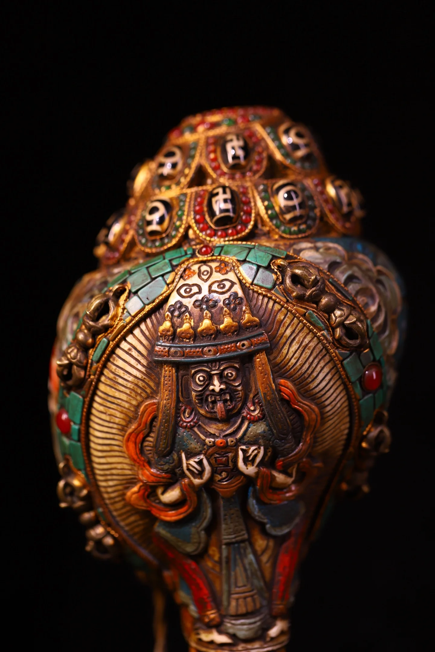 Old Natural Conch Mosaic Gem gZi Beads Turquoise Zakirim Buddha statue conch Skull base Worship Hall