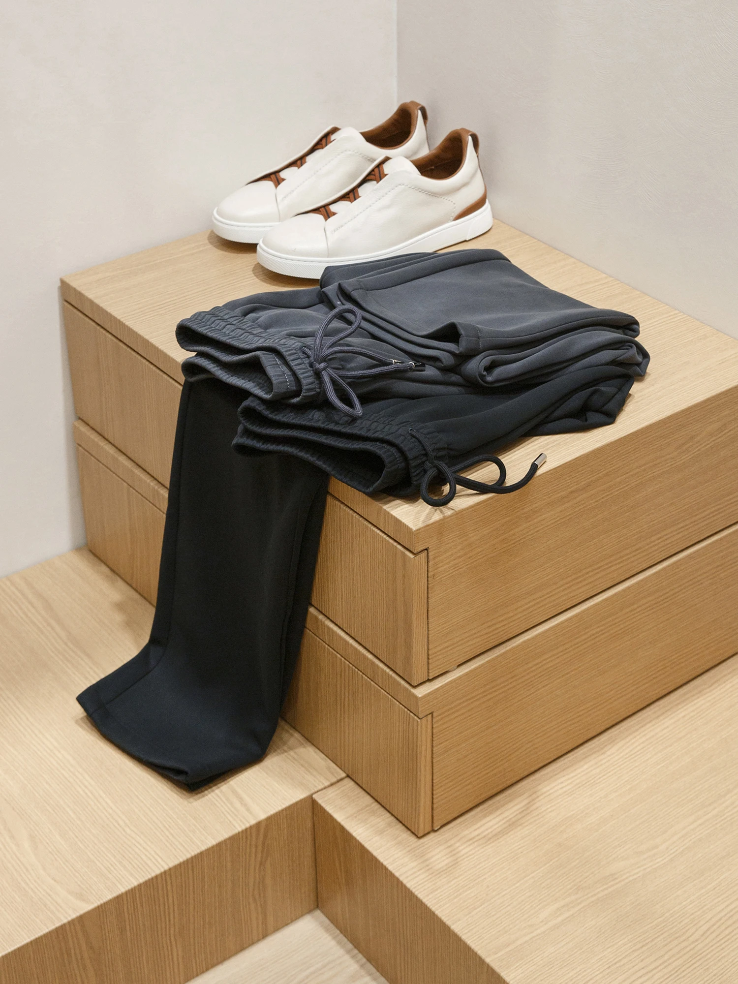 

Soft Smooth Modal Air Layer Men's Casual Pants Autumn Winter Straight Leg Elastic Waist Loose Fit Faion Urban Sle Long Tr...