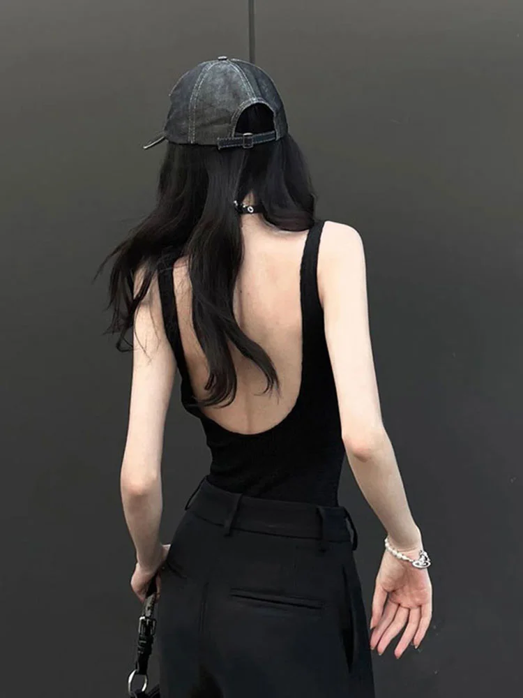 American Design Style Backless Strap Vest Women Summer New Hot Girl Integrated Chest Pad Spicy Top U-neck Cotton Blend