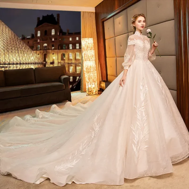 

Luxury High Collar Lace Princess Wedding Dress Vintage Embroidery A-line Ball Dress Romantic Bridal Dress Custom