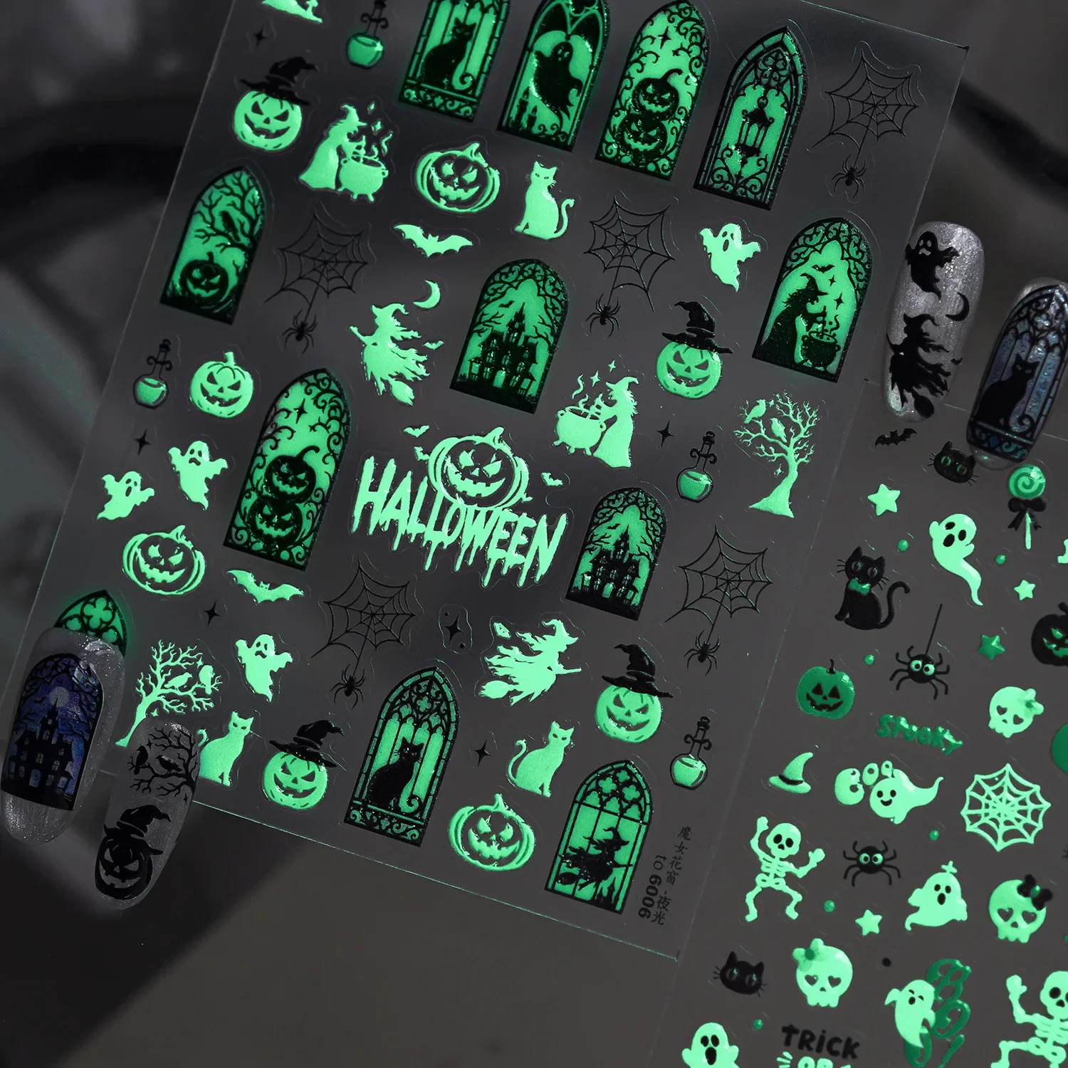 1Set Glow In Dark Halloween Nail Sticker Spooky Witch Floral Window Pattern Self‑Adhesive Nail Decals For DIY Manicure Decor