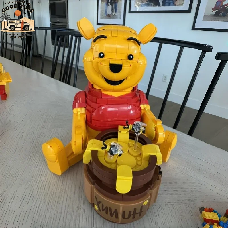 nuevo-2026-modelo-de-ensamblaje-de-winnie-the-pooh-de-1399-piezas-compatible-con-la-pelicula-de-dibujos-animados-regalos-de-cumpleanos-para-adolescentes