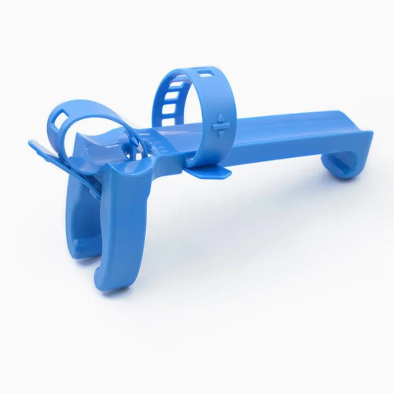 قوالب حقن مخصصة من قبل الشركات المصنعة للبلاستيك، حامل بلاستيكي أزرق قابل للتعديل مع مشبك حلقة مزدوجة