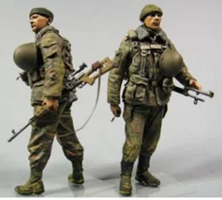 1:35 Ratio Die-cast Resin  Special Forces Soldiers 2 Figures Need To Be Assembled and Colored By Themselves