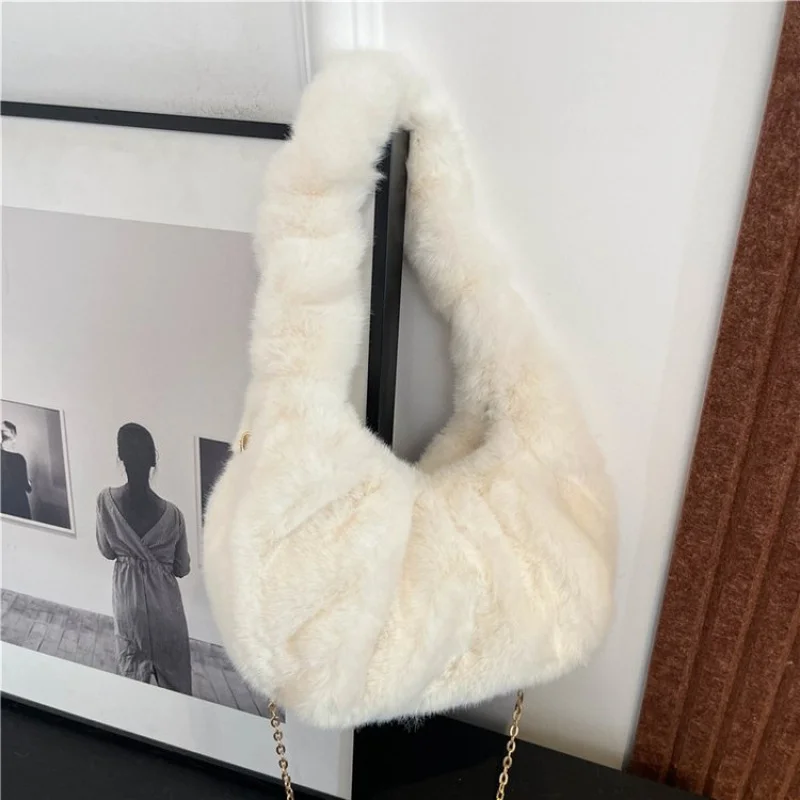 

Stylish Women Hand Bag Boasting Popular Elegant Appearance And Trendy Design Elements Made Of Top-Quality Leather With ​