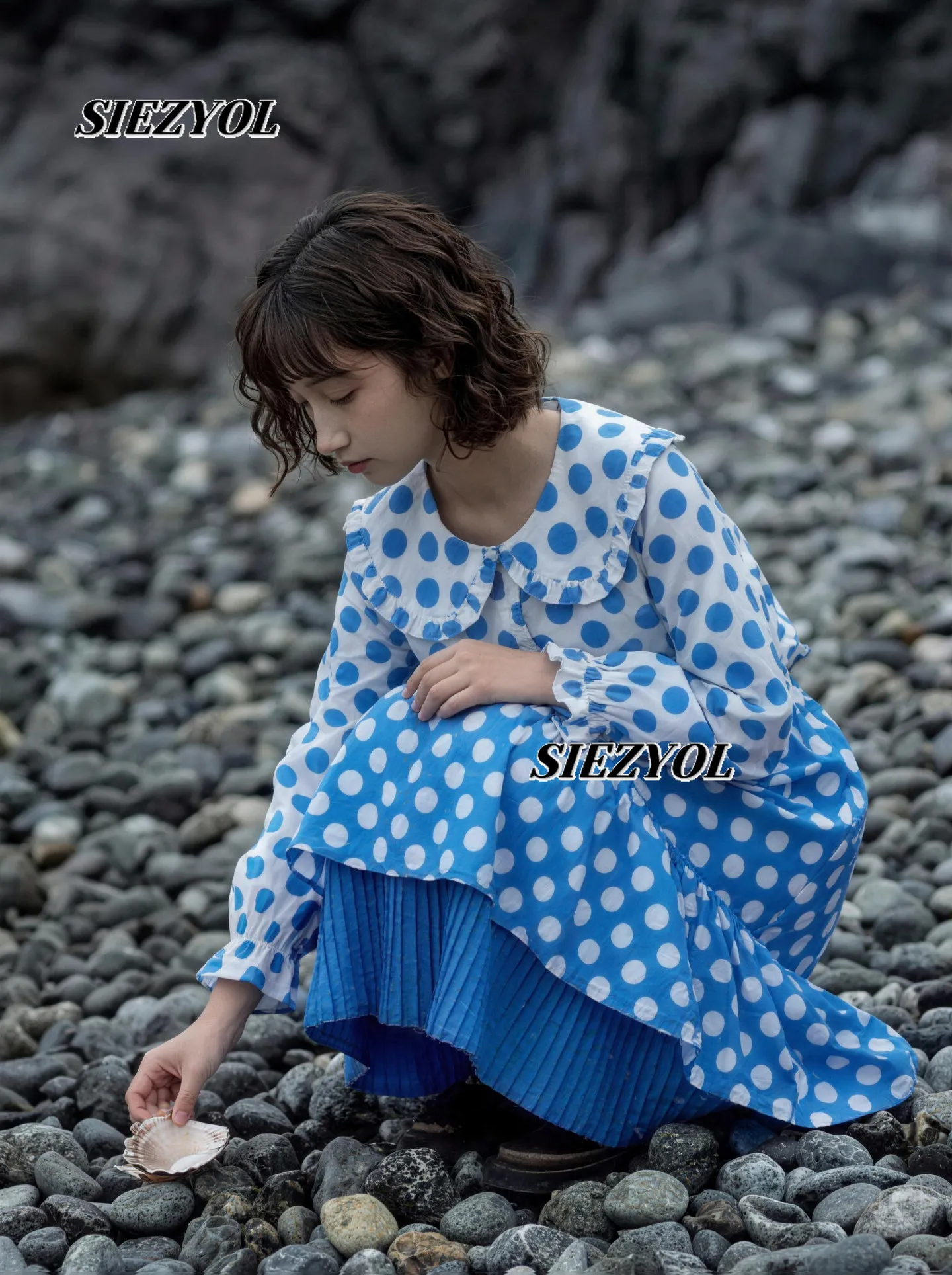Literary Style Blue Polka Dot Cake Skirt Autumn New Sweet Girl Versatile Fashion Ruffle Edge High Waist Elegant Long Skirts