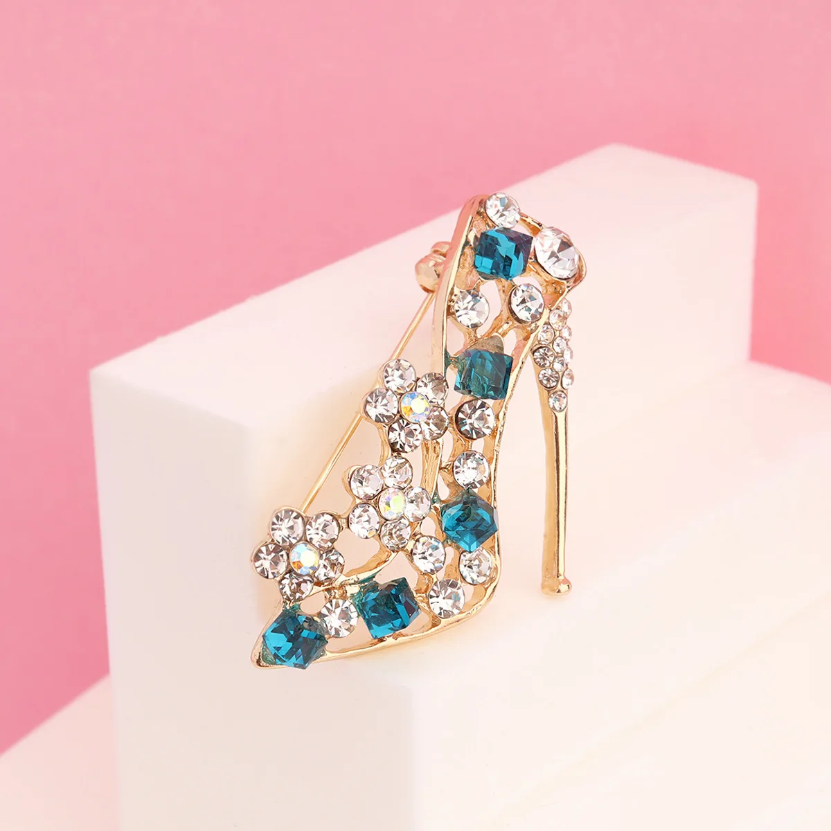 SKEDS New Arrival Elegant Women  Luxury Crystal High Heels Shoes Brooches Rhinestone Enamel Brooch Pin Clothing Jewelry