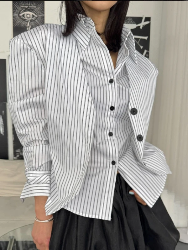 

Slimming Effect Long Sve Striped irt Fake Two-Piece Collar Loose Fit Women's Faionable Casual Cotton Top