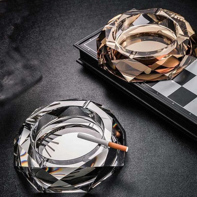 Crystal Ashtray, glass home, living room, big creativity, personality, fashion, high-end European gifts, black ashtray