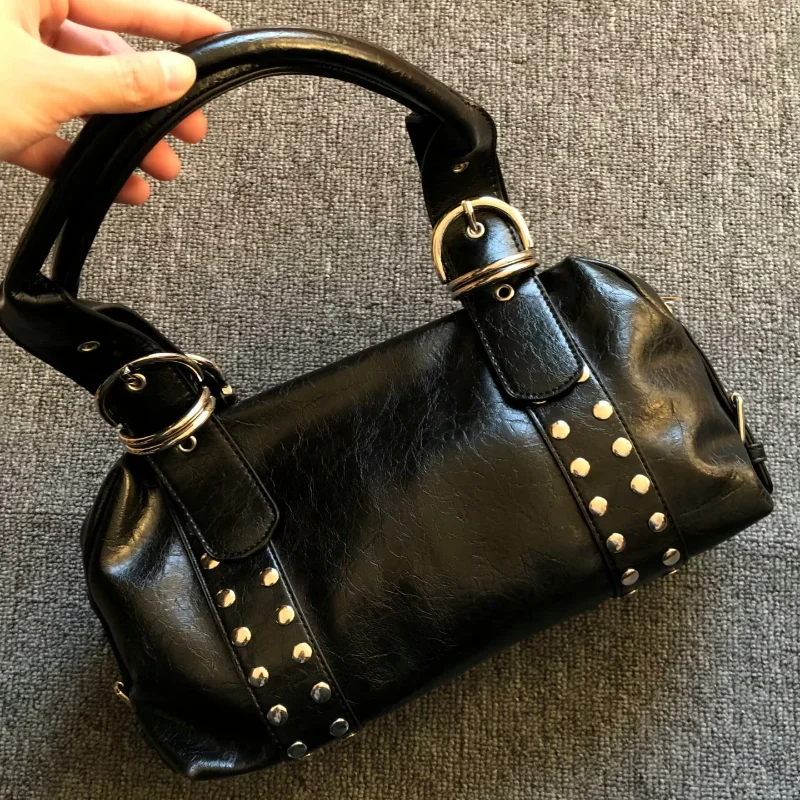 

Korean Style Studded Motorcycle Bag Cool Black Glossy Handbag Women's High-end Commuter Shoulder Bag Zipper Trendy Underarm Bag