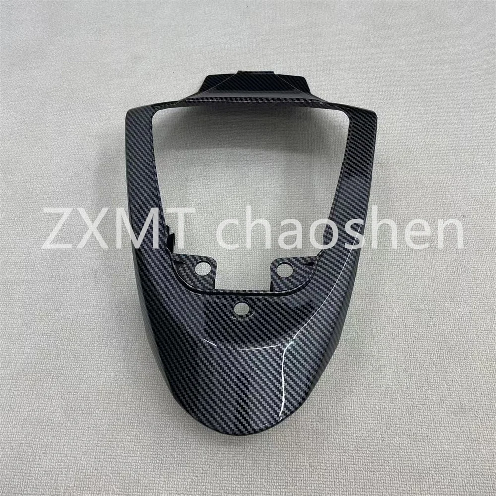 

The ABS motorcycle fairing is suitable for the GSXR1000 K5 large R rear main body with carbon fiber paint from 2005 to 2006