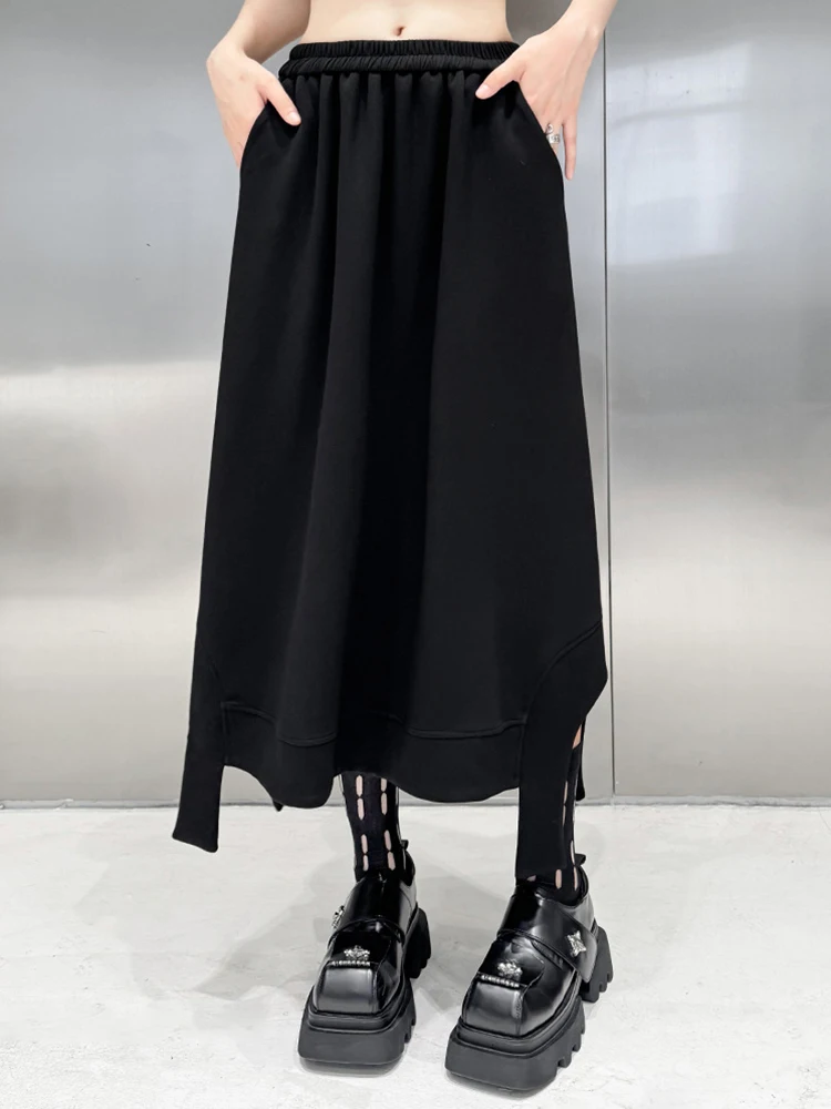 [EAM] Black Sweatshirt Half-body Skirt Two Pieces Suit New Round Neck Long Sleeve Women Fashion Tide Spring Autumn 2024 1DH6963