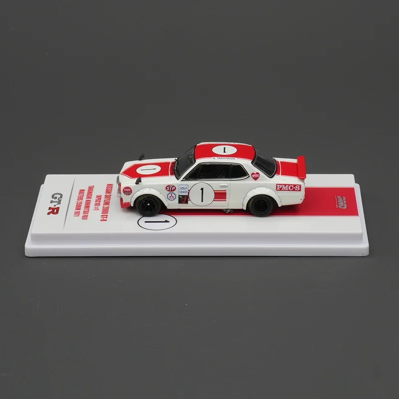 在庫あり INNO 1:64 スカイライン 日産 2000 GTR KPGC10 # 1 ダイキャストジオラマカーモデルコレクションミニチュアおもちゃ