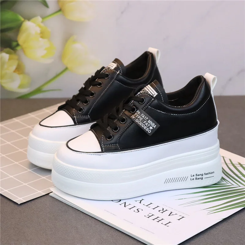 Nuove scarpe casual moda primavera ed estate tacchi alti da donna sneakers con base spessa 10 cm nero bianco 34-40 scarpe con plateau