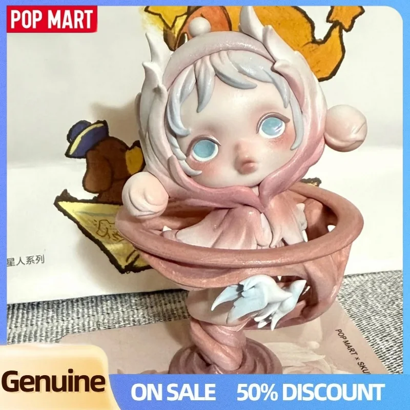 

Оригинальная серия Popmart Skullpanda The Paradox, глухая коробка, милая кукла ручной работы из ПВХ, украшение для рабочего стола, подарок на день рождения для девочек, игрушки, подарки