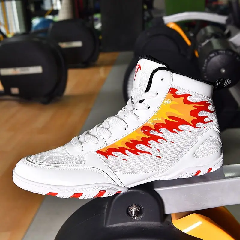 

2026 New Trend Wrestling Sneakers Anti-Slip Gym Training Shoe Top Quality Fighting Shoes for Men Mid-Top Boxing Shoe for Man