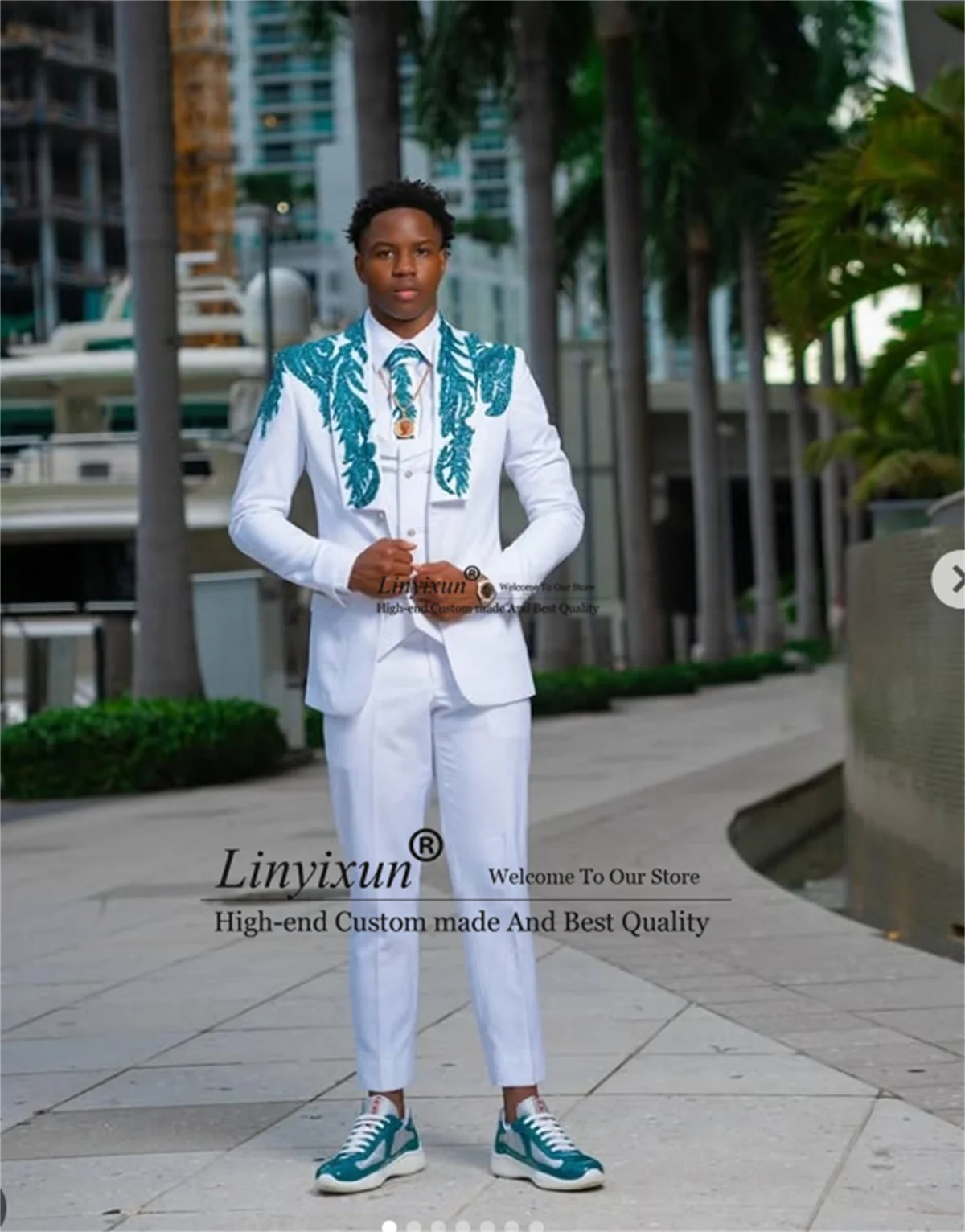 

Luxury Appliques Beaded Men Suits 3 Pieces Sets Groom Tuxedos Slim Fit Wedding Party ropa hombre Customized Male Prom Blazers