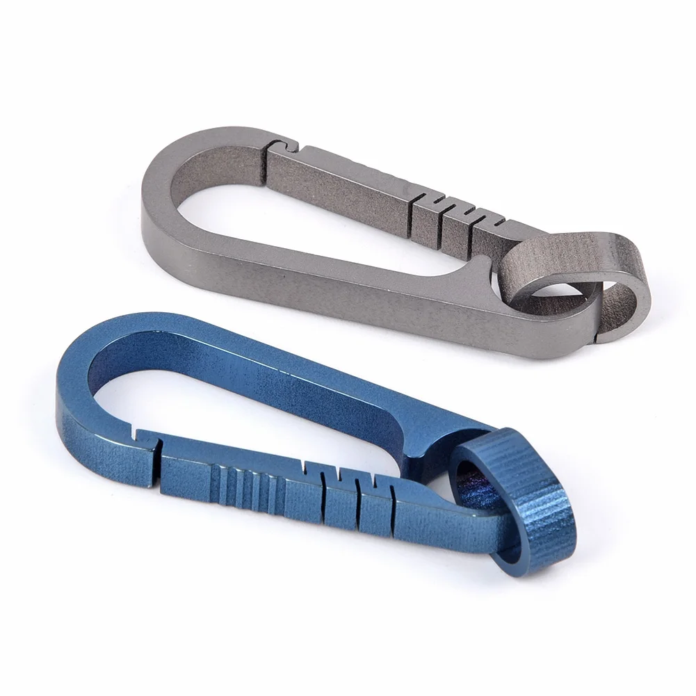 1pcs Car Keychain Titanium Alloy Width: 18mm Length: 55mm Titanium alloy Waist Buckle Carabiner Clip Accessories