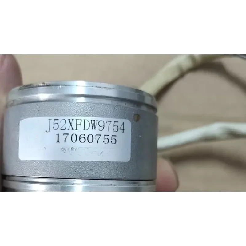 12mm Straight Hole 4 Pole Pair Resolver J52xfdw9754 (actual Picture Taken)
