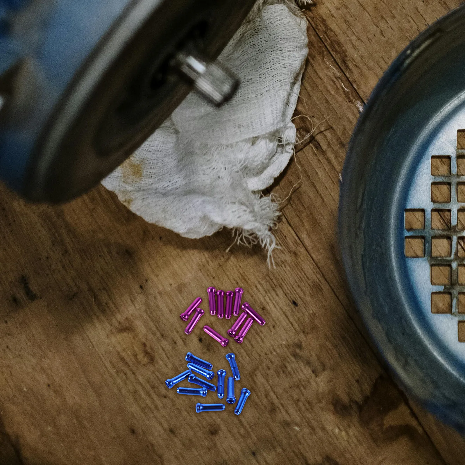 

80Pcs Bike Cable End Caps Aluminum Alloy Lightweight Precision Fit Brake Shift Cable Ends for Mountain Road Bikes Cycling