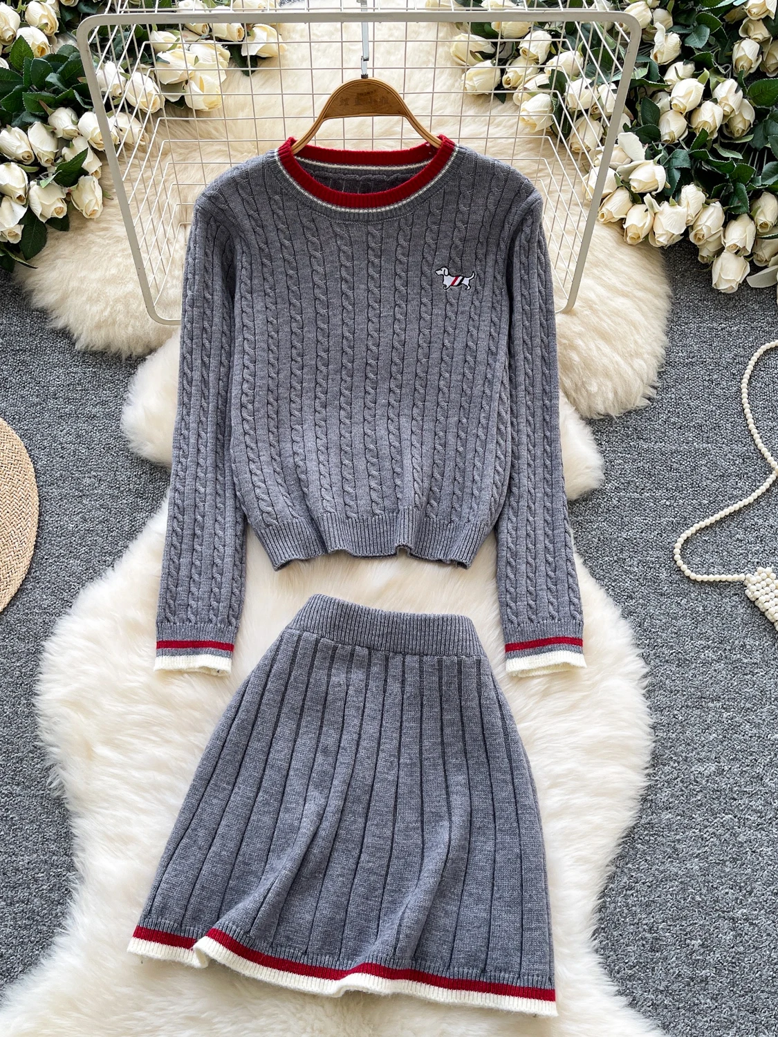 Set Sweater Rajut Anti-Penuaan dengan Bordir, Rok Panjang Pinggang Tinggi, Model Bulat, Gaya Musim Gugur untuk...