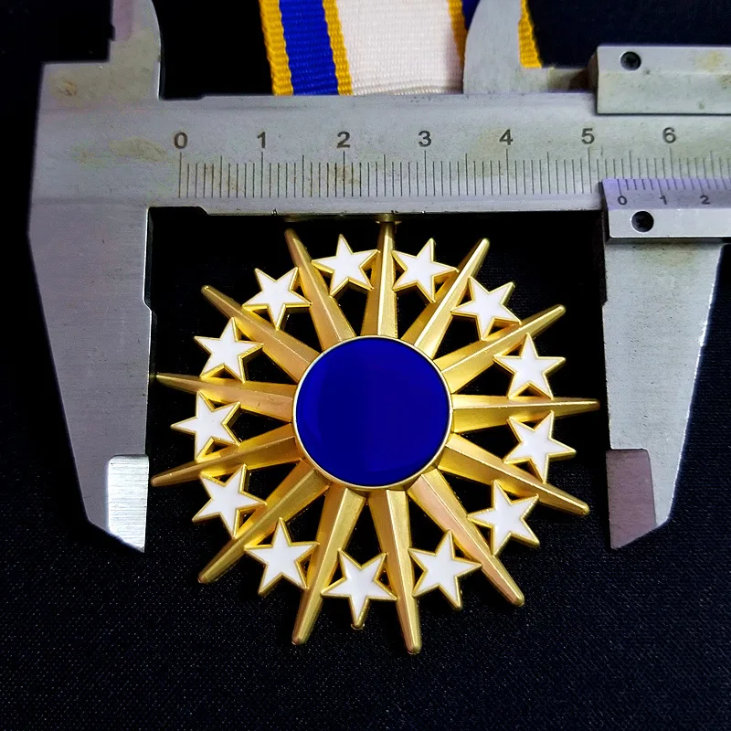 الولايات المتحدة فيتنام سلاح الجو الخدمة المتميزة ميدالية قلادة شارة الشريط العسكري دبابيس الديكور الحرف جمع الهدايا