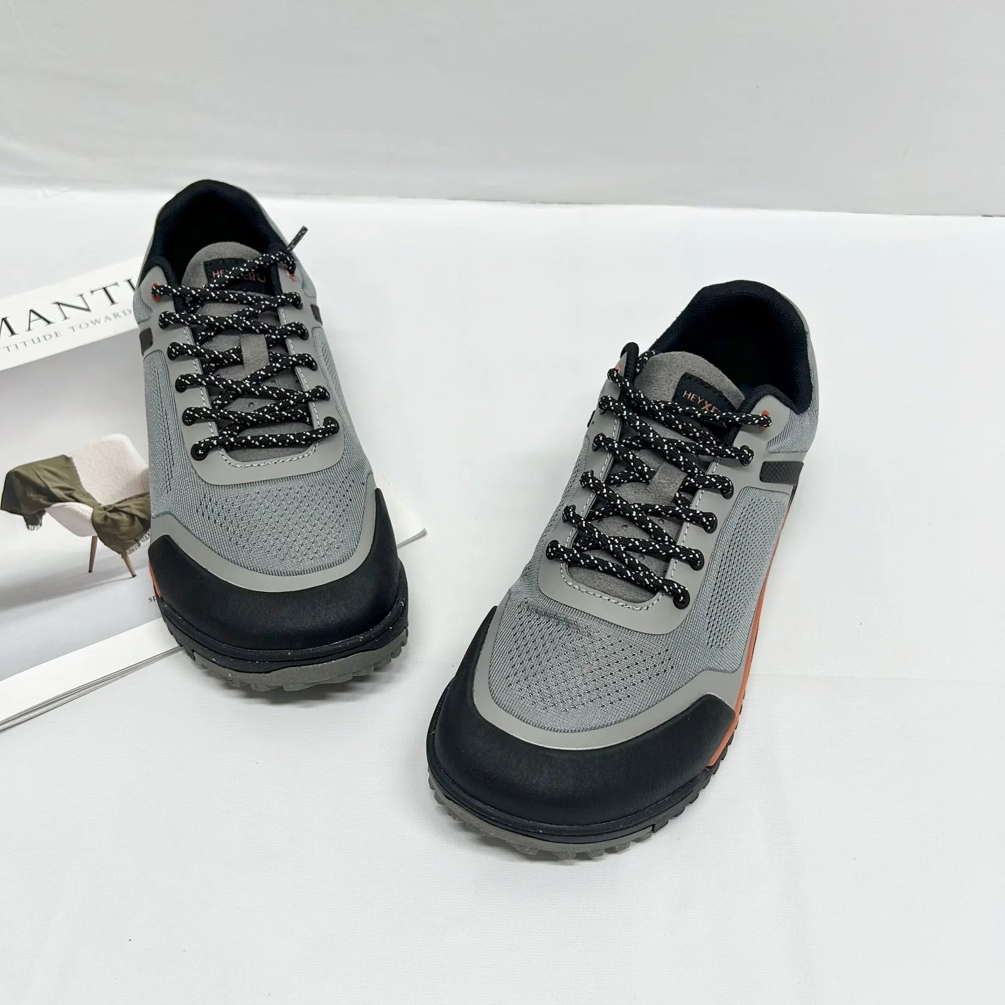 Original Brand Non-slip Walking Shoes Couple Walking Jogging Shoes Comfortable Thick Bottom Sports Casual Shoes