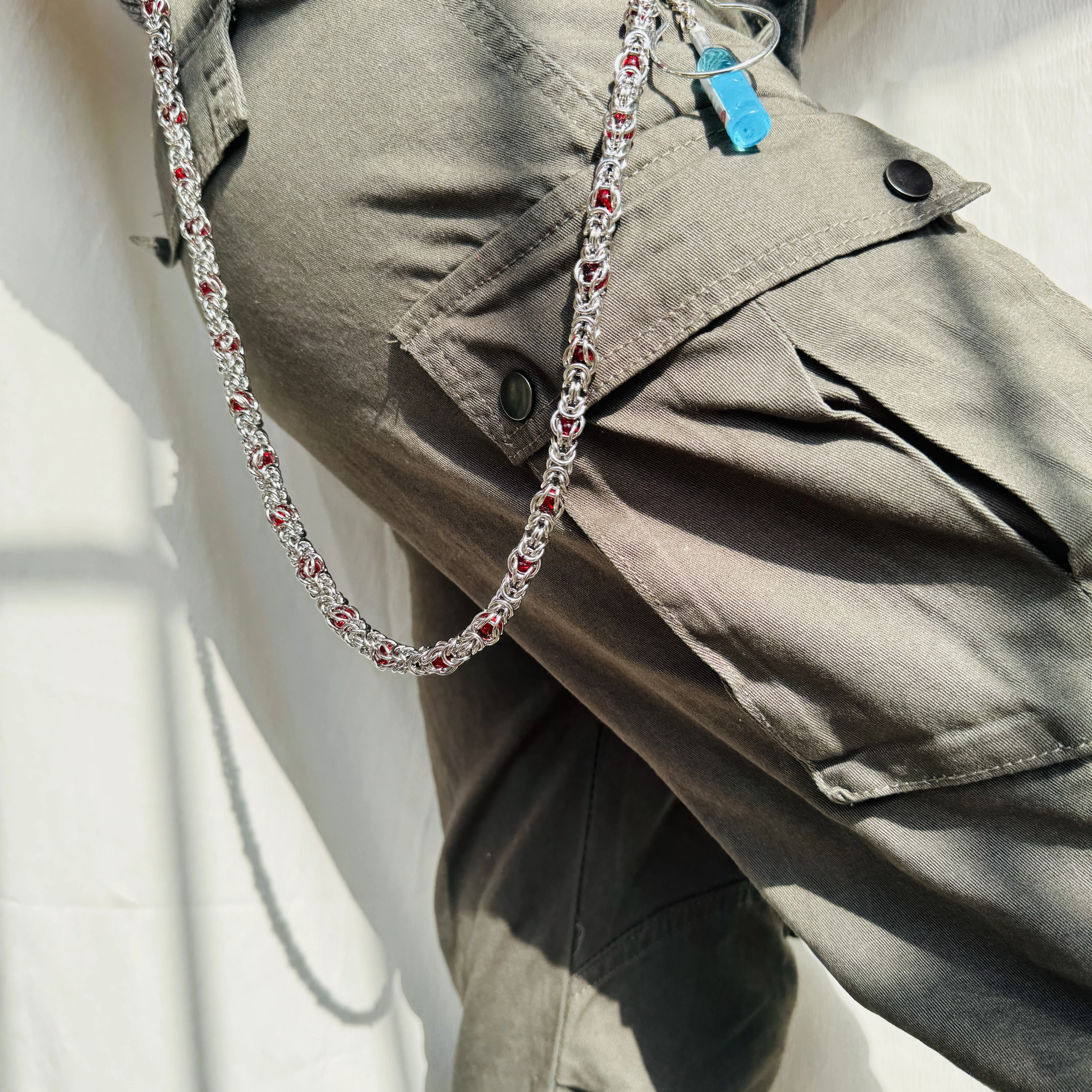 

Handmade punk-style trouser chains, fashionable chain bead-embellished design, high-quality denim accessories.