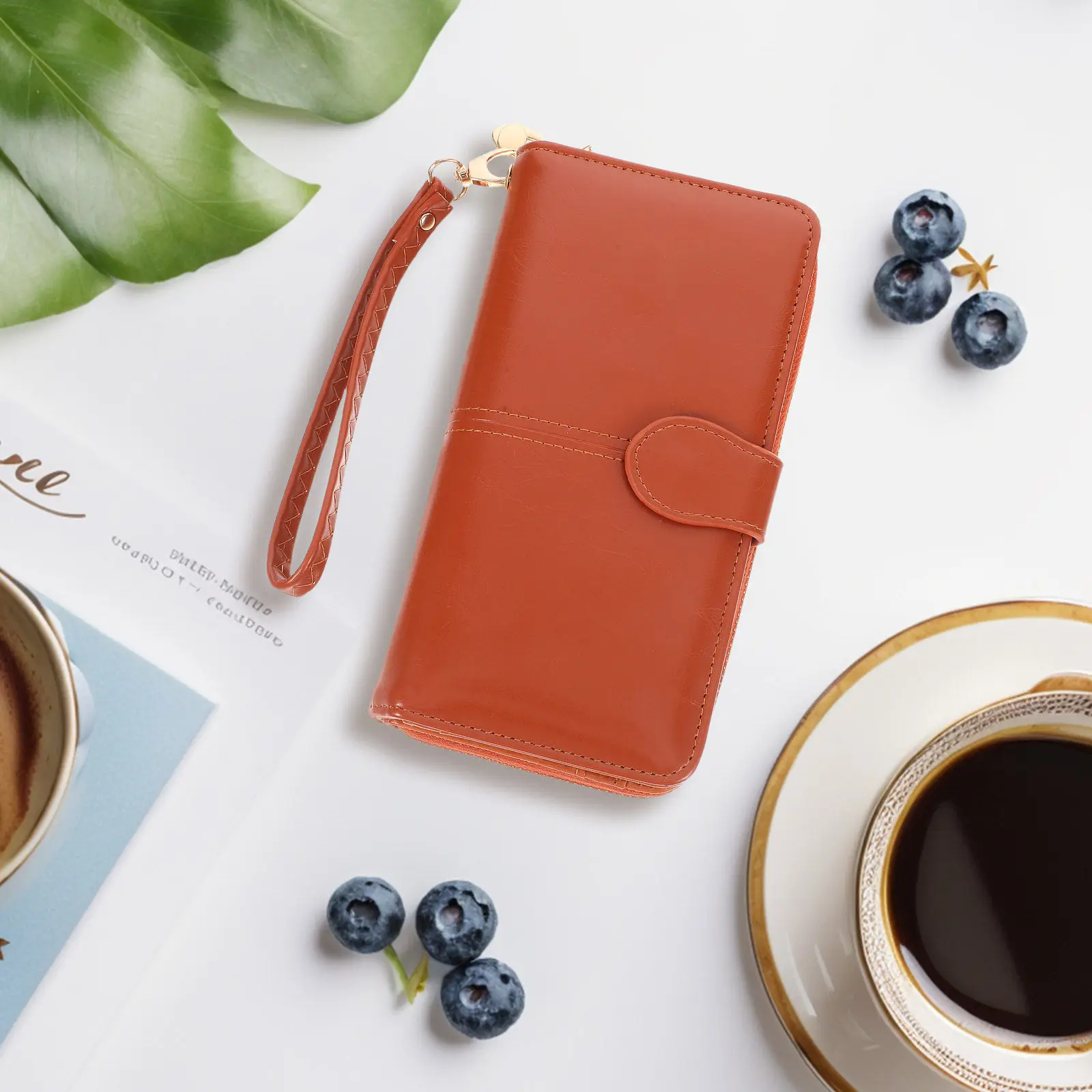 

Женский кошелек из вощеной кожи, коричневый, на молнии, с пряжкой, большой вместимости, для карт и монет, сумочка для офиса и вечеринок, 1 шт.