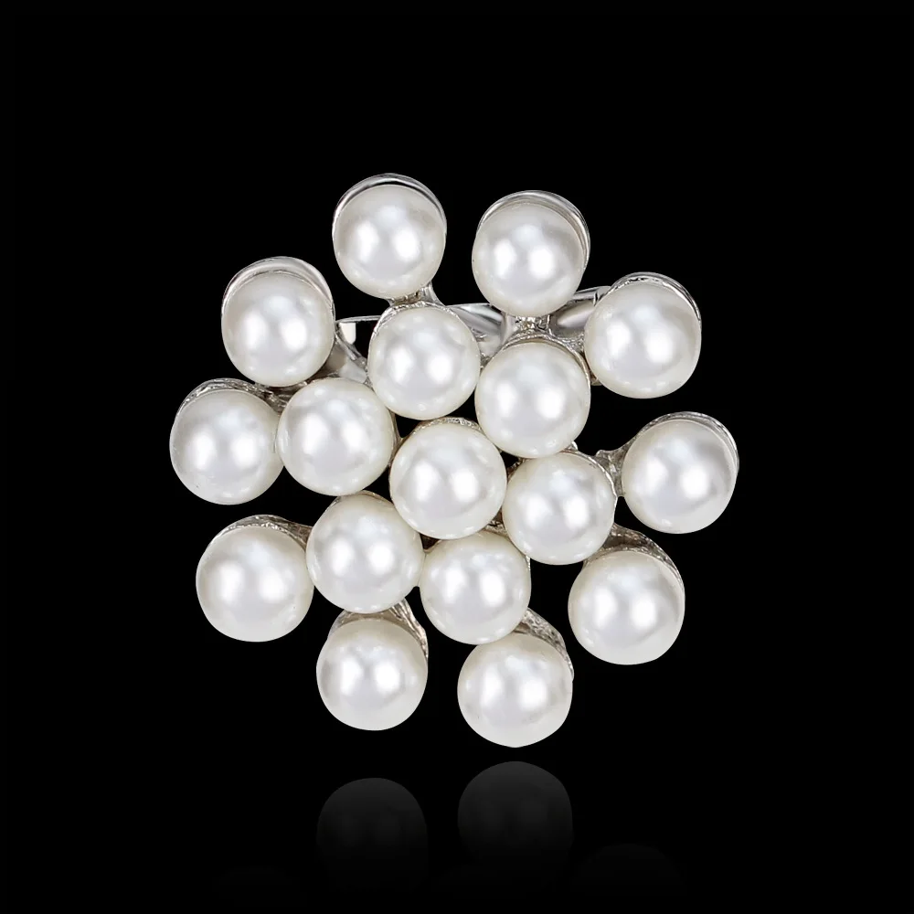 Venta al por mayor de broches de moda japonesa y coreana con perlas y diamantes de imitación, accesorios para mujer, nuevos productos.
