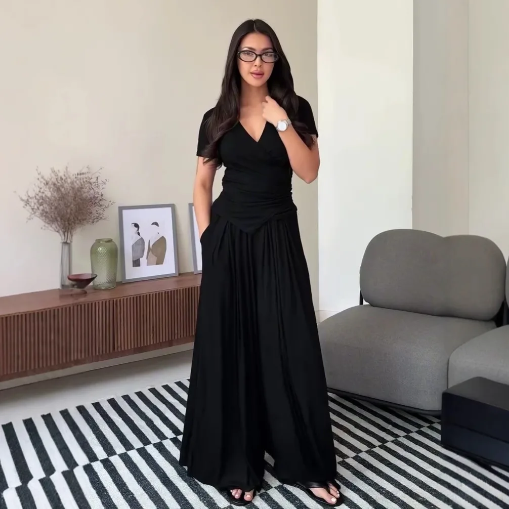 

2025 Новый топ с короткими рукавами и v-образным вырезом, широкие брюки, комплект из двух предметов, женский серый, черный, темно-коричневый, модный, универсальный, для похудения, повседневный костюм