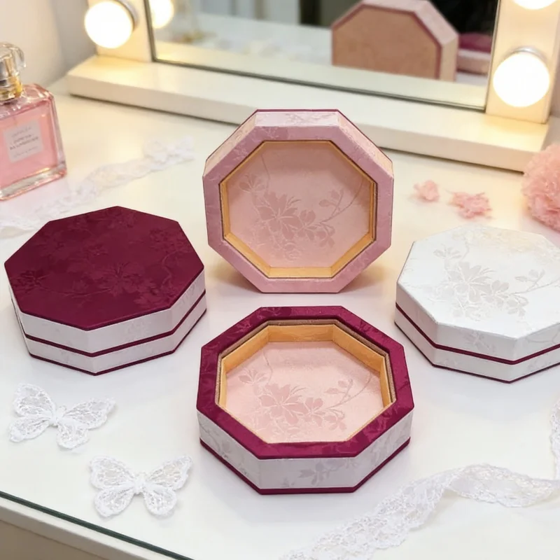 

Palace Style Velvet Jewelry Box with Lid, Chinese New Year & Eid Gift for Women, Luxury Jade Display Tray for Ring Bracelet Neck