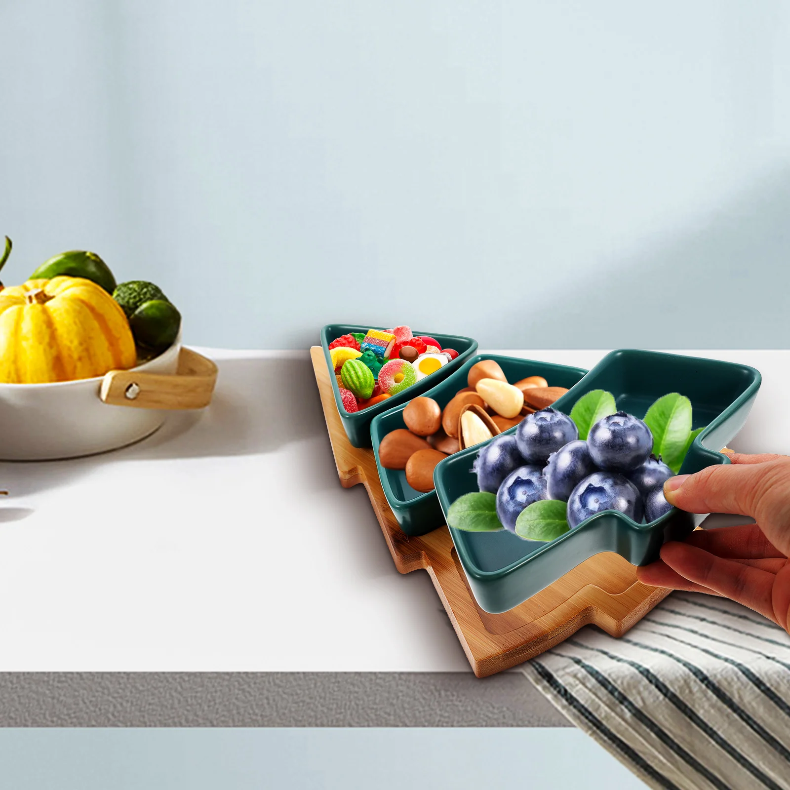 

Snacks Tray Bamboo Candy Fruit Nut Serving Platter Christmas Tree Plate Ceramic Holiday Platters Xmas Trays Dishes Entertaining