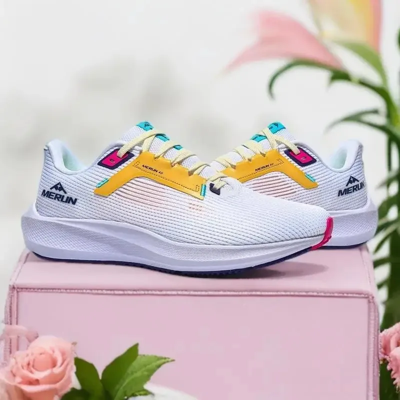 

Highly Basketball Shoes Comfortable and Sports Footwear walking travell Casual shoes breathable running and everyday