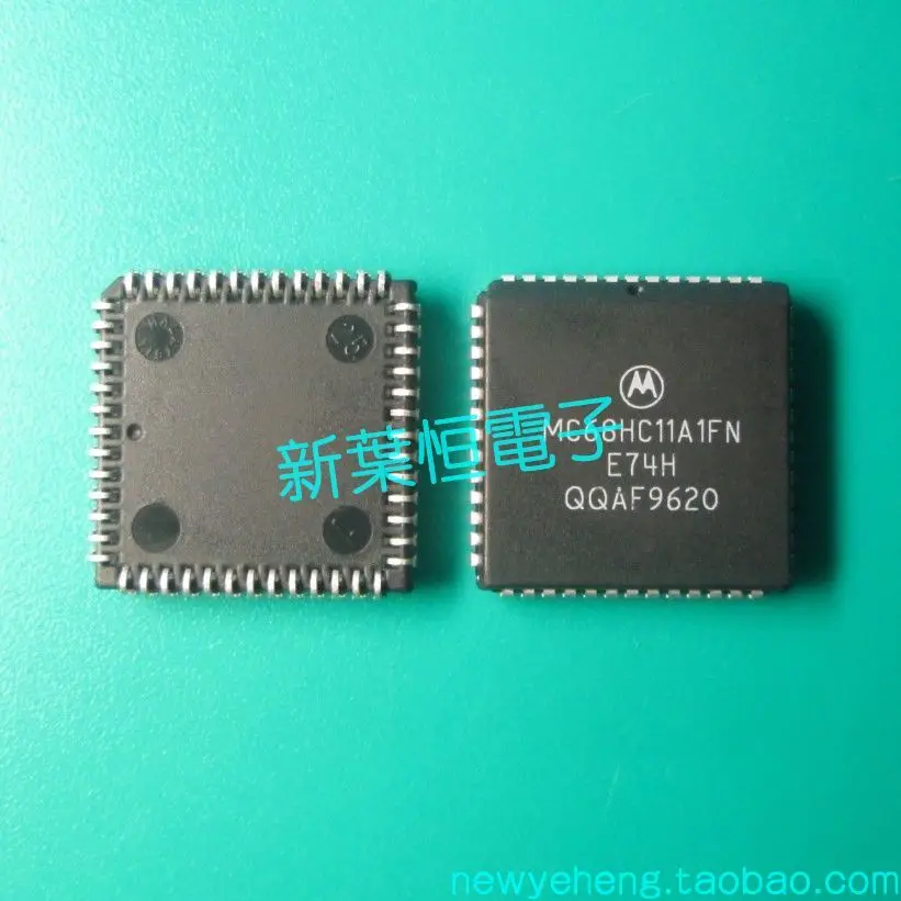 Free shipping  8IC MC68HC11A1CFN3 MC68HC11A1CFNE3 MOT   10PCS