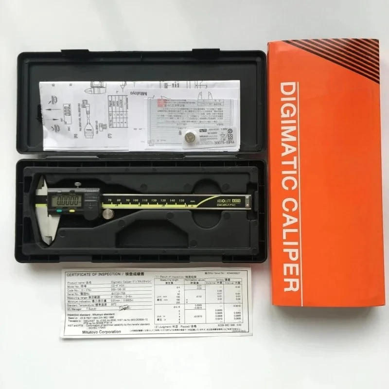 

Japan Absolute Digital Caliper, Stainless Steel Electronic Vernier Caliper with LCD Display, 0.01mm Precision Measuring Tool