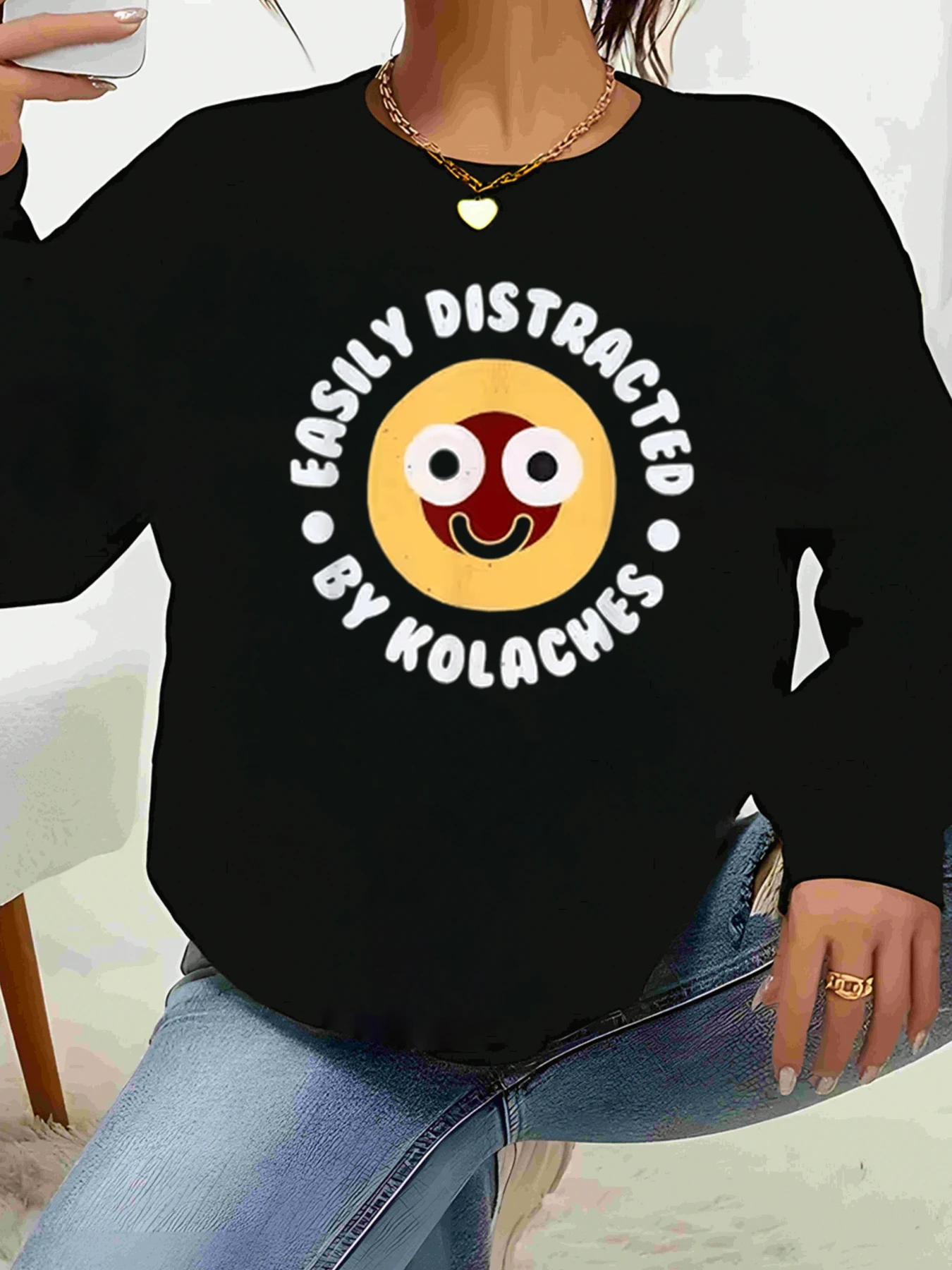 

Easily Distracted by Kolaches Emoji Print Long Sleeve t Shirt Casual Daily Wear Women's Fashion