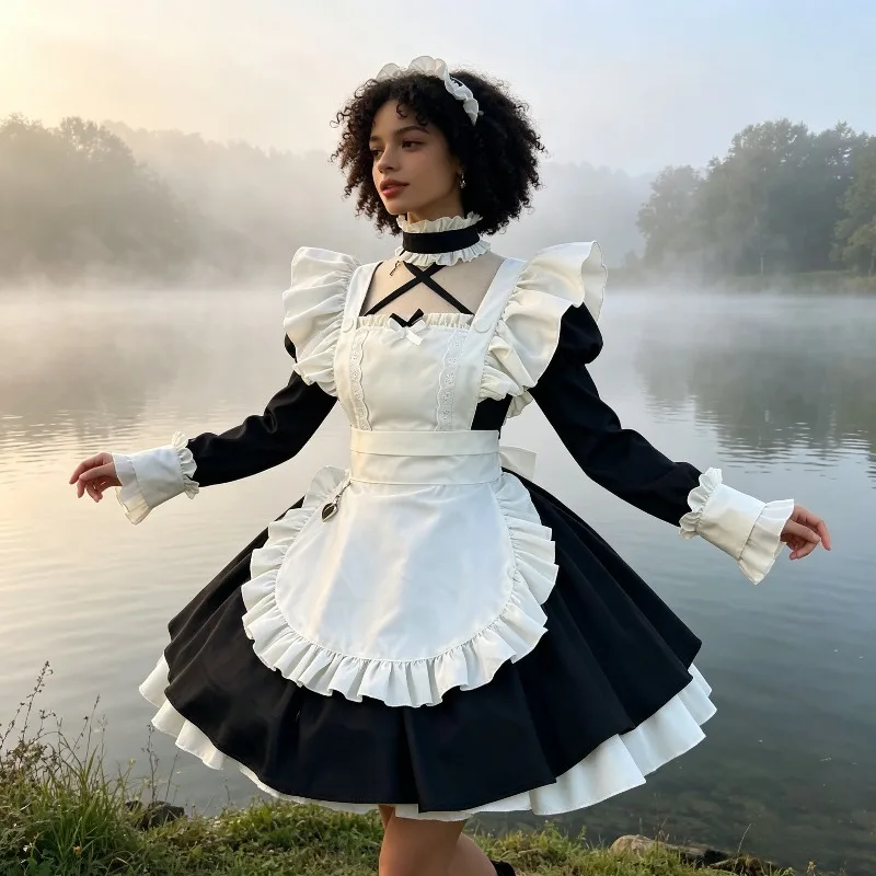 

New Sweet Gothic Style Maid Dress Cosplay Black and White Contrast Lace Lace Bubble Sleeve Dress Party Lolita Maid Set