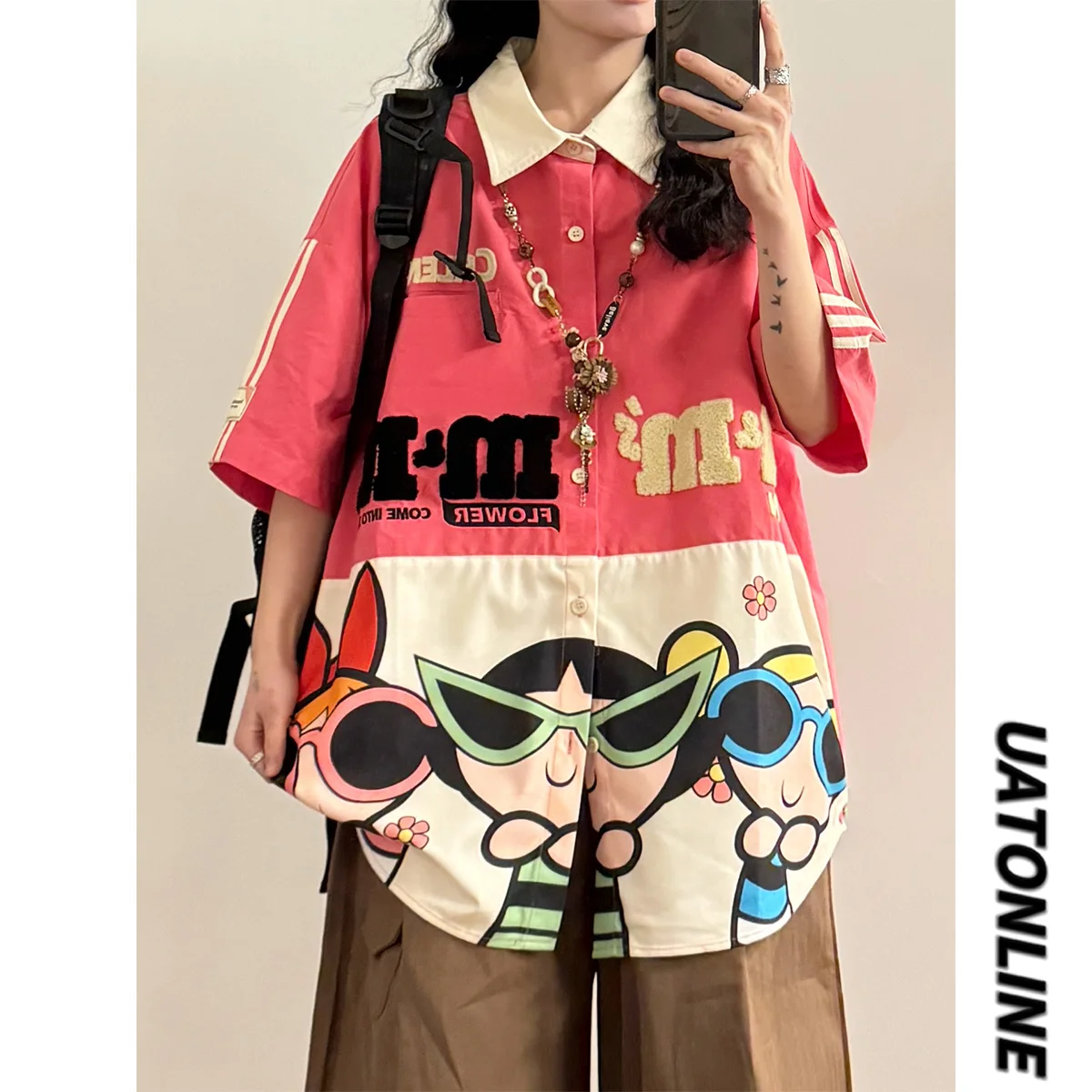 

UATONLINE2025 Летняя женская повседневная рубашка свободного кроя в американском ретро-стиле с мультяшным пэчворком и цветными блоками, уличный стиль