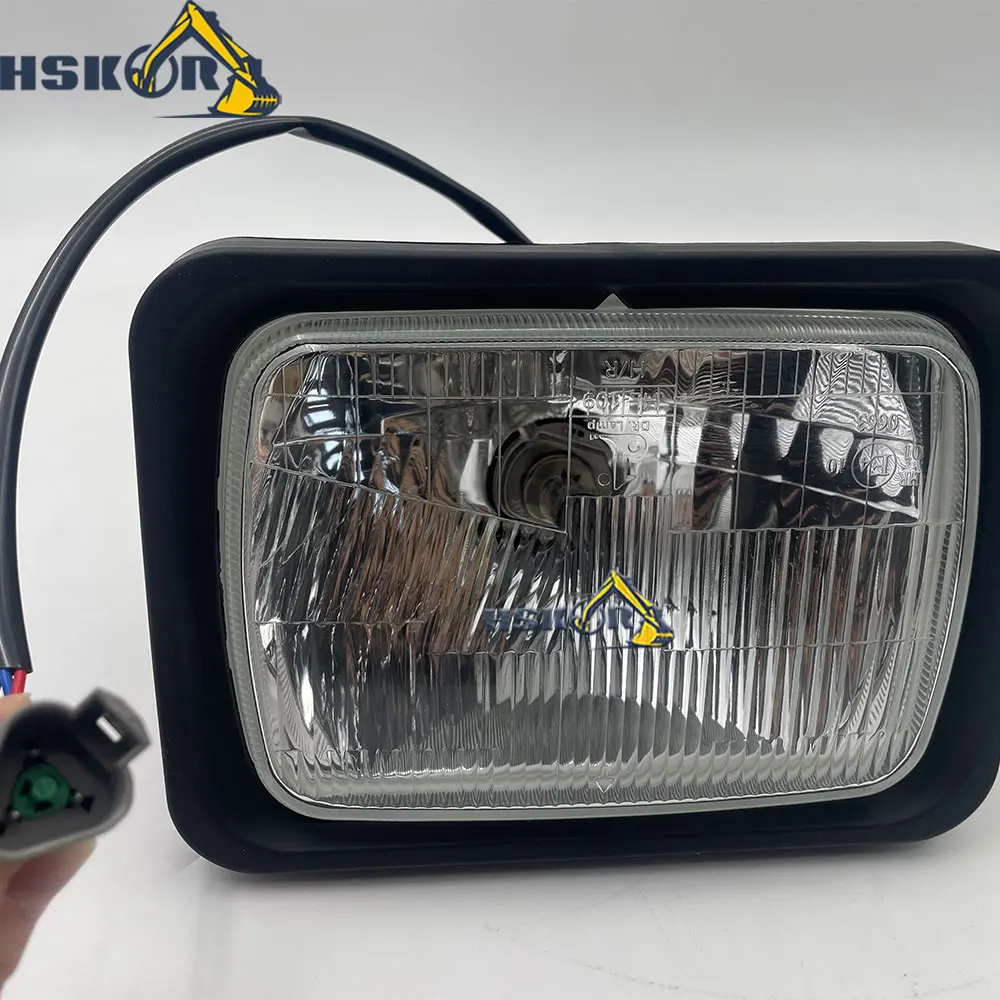 

424-06-43211 4240643211 Head Lamp FOR KOMATSU Wheel Loader Parts WA250-6 WA320