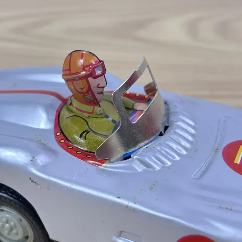 [Zabawna] Kolekcja dla dorosłych Retro Wind up zabawka Metal Tin Racer na samochodzie wyścigowym Mechaniczne zegarowe figurki do zabawy model prezent dla dzieci