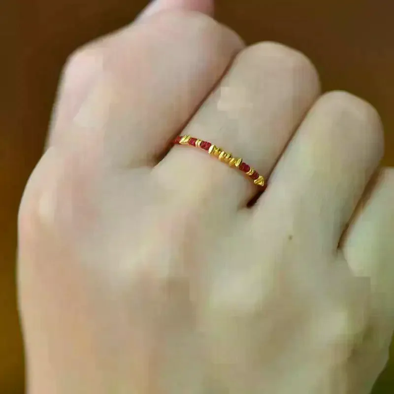 Китайский-Новый-год-плетеное-кольцо-на-удачу-золотистого-тона-с-узлом-и-благоприятным-красным-шнуром-подвеска-повседневная-одежда-подарок-на-лунный-праздник